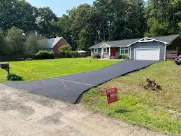 Best Custom Driveway Design  in New Middletown, OH